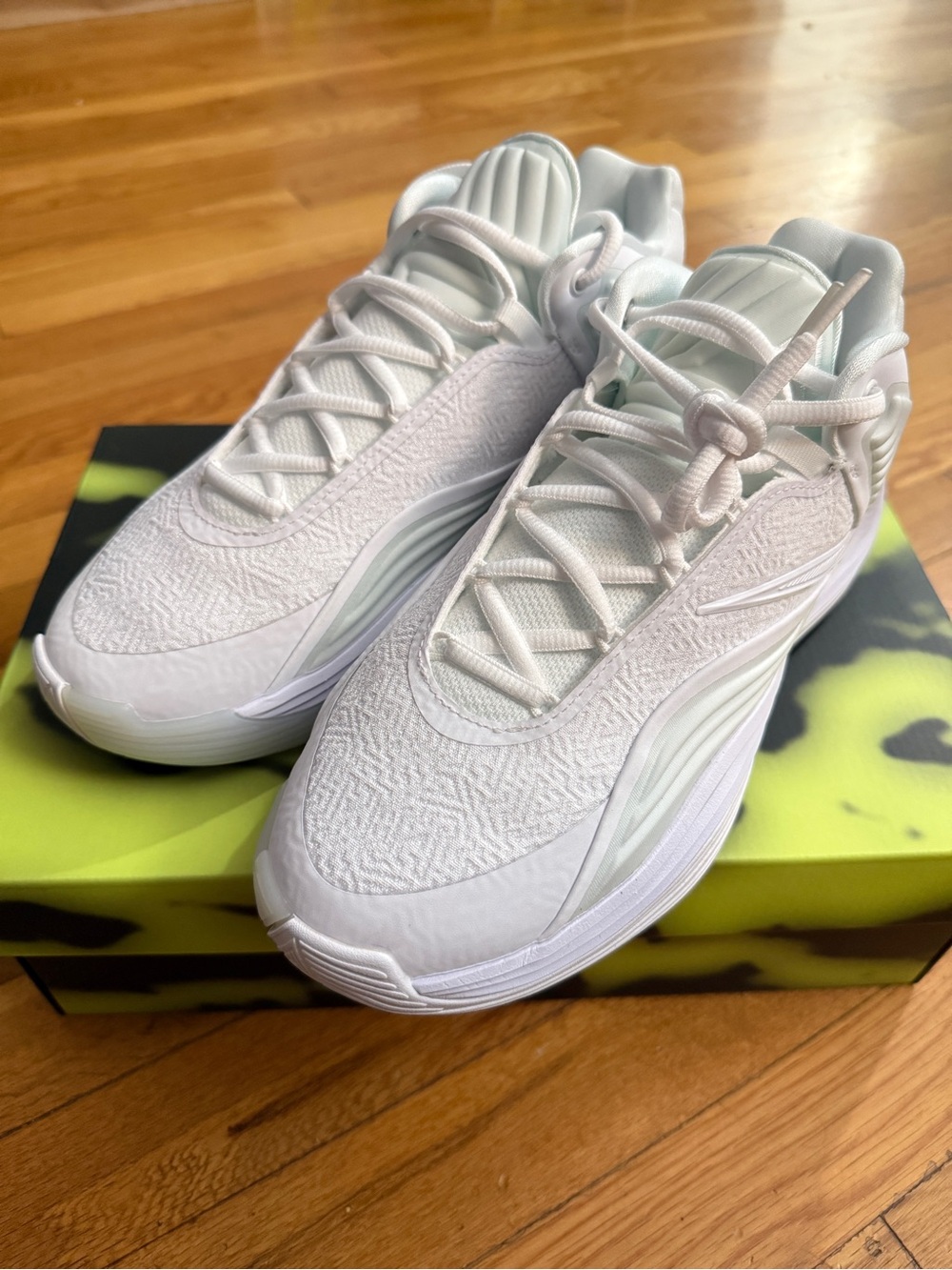 Nike Giannis Freak 7 Size 9.5 Mens White/White II7518 100 NEW